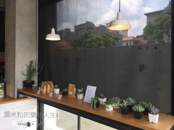 Walk in cafe_190520_0036.jpg