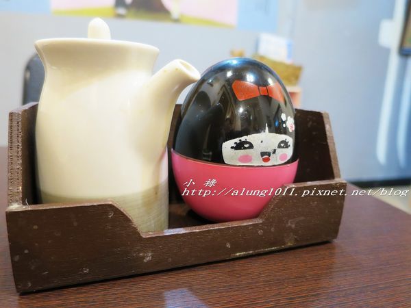 和田壽司((六和創始店))：和田壽司 / 高雄六合店 / 定食價格親民 / 焦糖炙燒握壽司很有特色 / 愛評體驗券