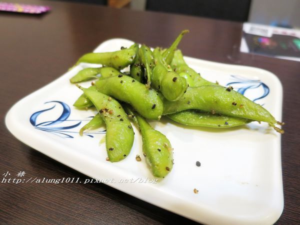 和田壽司((六和創始店))：和田壽司 / 高雄六合店 / 定食價格親民 / 焦糖炙燒握壽司很有特色 / 愛評體驗券