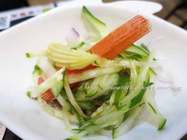 和田壽司((六和創始店))：和田壽司 / 高雄六合店 / 定食價格親民 / 焦糖炙燒握壽司很有特色 / 愛評體驗券