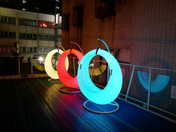 TinHouse樂庭地中海料理餐廳：TinHouse樂庭-台中逢甲網美級貨櫃屋餐館  店內店外充滿設計  餐點豐富兼具美感  多人套餐適合家人好友共享