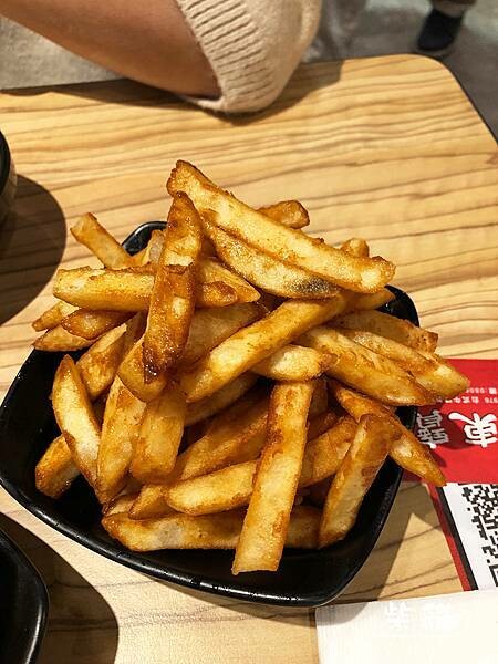 IMG_5688.jpg IMG_5688.jpg