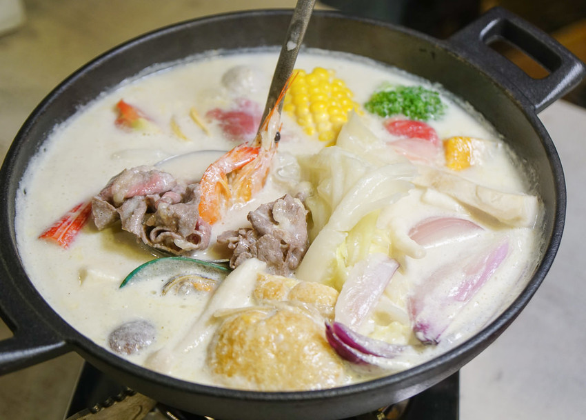 [高雄仁武美食]晚一點餐酒館-超人氣話題餐酒館!小酌約會聚餐好去處 - 美食好芃友