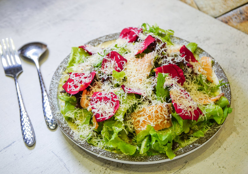 [高雄仁武美食]晚一點餐酒館-超人氣話題餐酒館!小酌約會聚餐好去處 - 美食好芃友