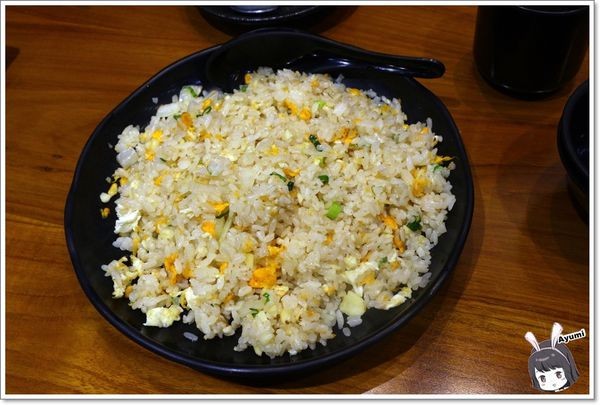 龍壽司：[食記]►台南永康區◄龍壽司日本料理/生魚海鮮丼/蒜頭炒飯/可樂餅/烤鯖魚/洋蔥醋/茶碗蒸/西瓜綿魚頭湯