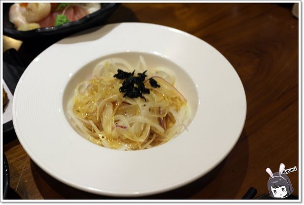 龍壽司：[食記]►台南永康區◄龍壽司日本料理/生魚海鮮丼/蒜頭炒飯/可樂餅/烤鯖魚/洋蔥醋/茶碗蒸/西瓜綿魚頭湯