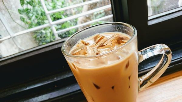 39003888_2002443346454011_1865964587745017856_n