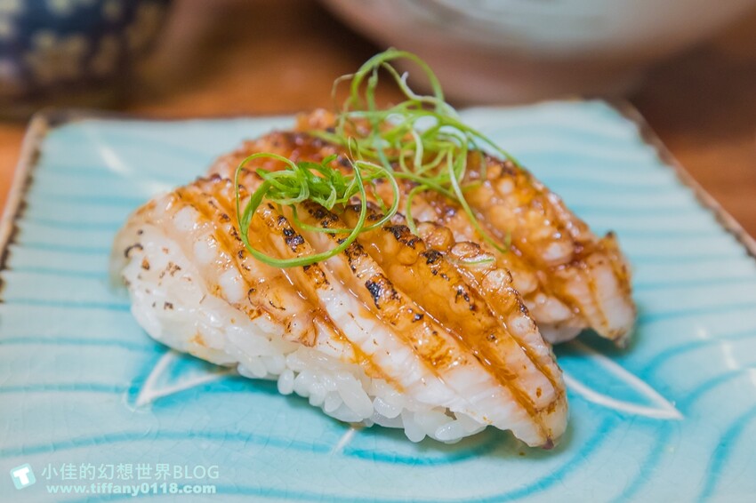 五漁村丼飯屋/味噌湯和醋飯無限量續點絕對能吃飽/海鮮丼直接給妳七種生魚片超划算/內湖美食推薦