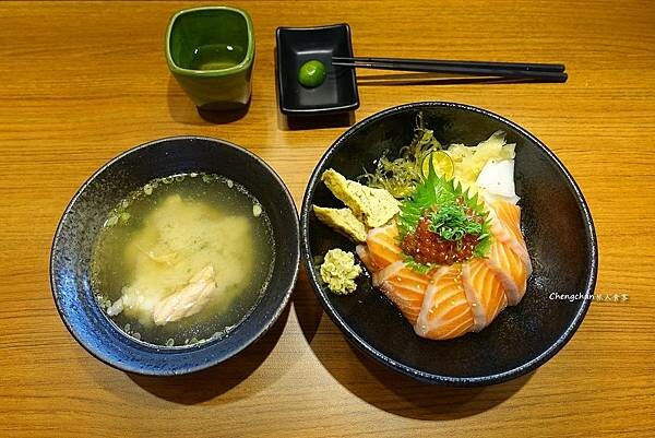 台北市內湖【五漁村丼飯屋】高CP海鮮丼飯，近西湖捷運站。