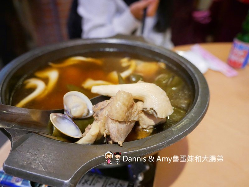 《竹北餐廳推薦》風城之月懷舊主題餐廳。穿越時空復古場景超好拍照x經典客家菜美食。聚餐尾牙春酒場地激推!︱ 影片 《竹北餐廳推薦》風城之月懷舊主題餐廳。穿越時空復古場景超好拍照x經典客家菜美食。聚餐尾牙春酒場地激推!︱ 影片