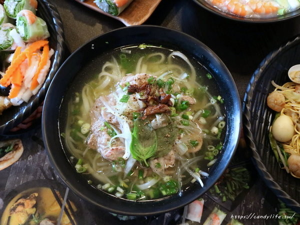 越南王(公益店)：台中美食│越南王-公益店〃平價越南料理，來自越南媳婦的道地美味～