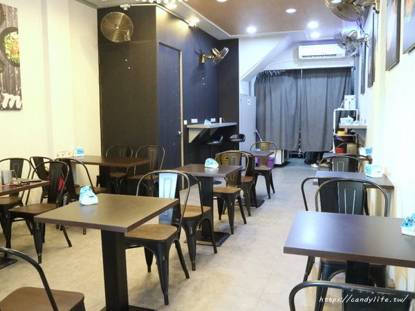 越南王(公益店)：台中美食│越南王-公益店〃平價越南料理，來自越南媳婦的道地美味～