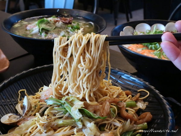 越南王(公益店)：台中美食│越南王-公益店〃平價越南料理，來自越南媳婦的道地美味～