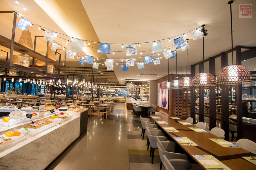 【臺南吃到飽】大員皇冠“元素全日餐廳”推出新菜色|臺灣好豬宴|鳳梨搭配新菜色|甜點繽紛講究~~元素全日餐廳 - 南人幫