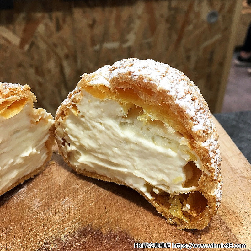 歐客佬榴槤麵包_180809_0011