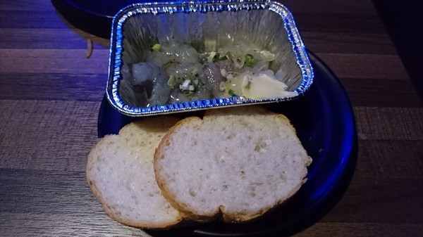 開烤Bar 炭火精品燒肉:高雄~開烤Bar 炭火精品燒肉‧異國精釀啤酒~夢幻銀河系星空~氣氛超好主題餐廳~