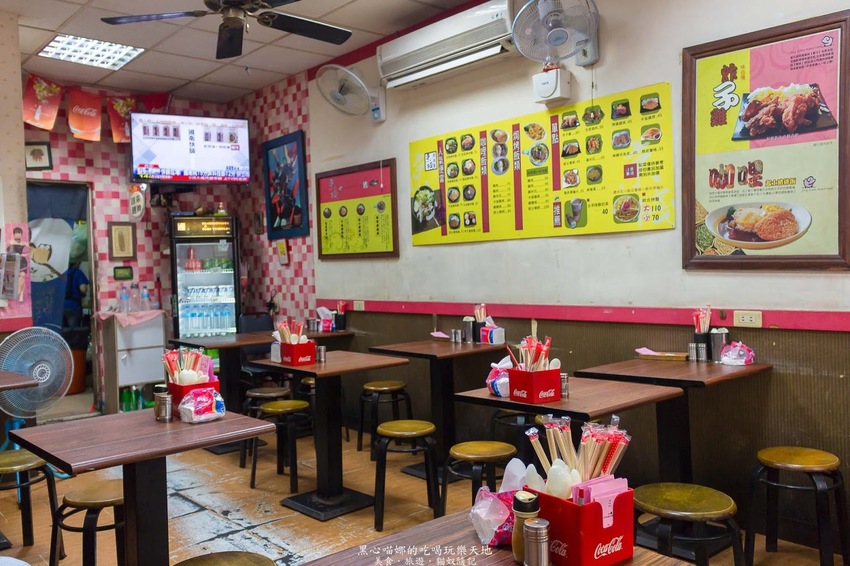 高雄苓雅︱京棧烤肉飯 份量飽足、價格實惠、烤肉量多又噴香的超熱門烤肉飯!先預約才不會等太久喔!