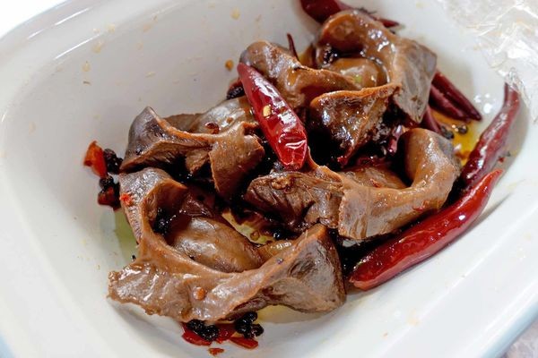 【台中美食】gai aa lobi 麻辣滷味(雞仔鴨仔滷味)-老闆級都推薦的頂級限量滷味