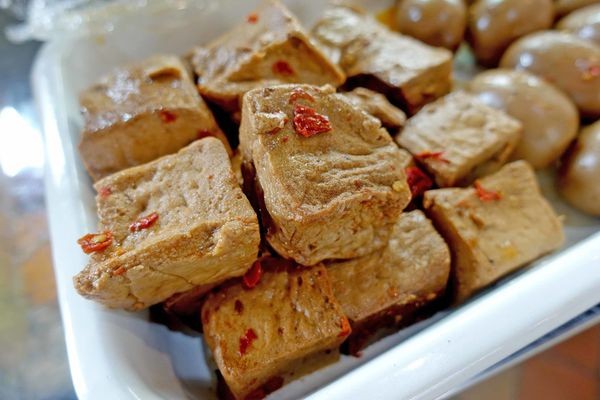 【台中美食】gai aa lobi 麻辣滷味(雞仔鴨仔滷味)-老闆級都推薦的頂級限量滷味