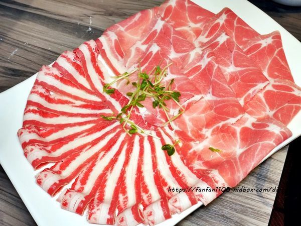 台灣火鍋第一品牌【肉多多火鍋】套餐只要$299,享自助吧無限供應~平價消費 高級享受 (11).JPG