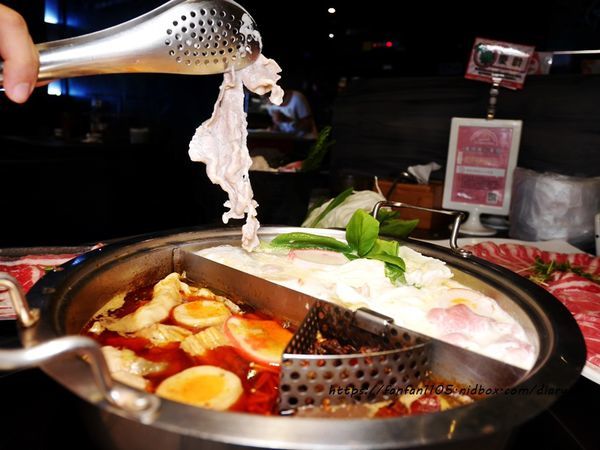 台灣火鍋第一品牌【肉多多火鍋】套餐只要$299,享自助吧無限供應~平價消費 高級享受 (18).JPG