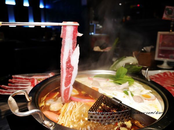 台灣火鍋第一品牌【肉多多火鍋】套餐只要$299,享自助吧無限供應~平價消費 高級享受 (15).JPG