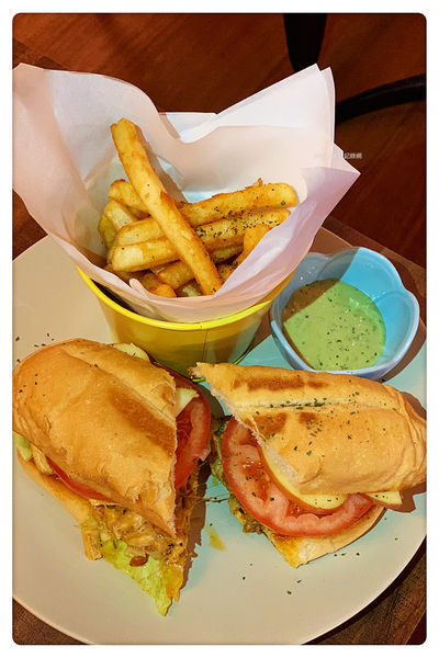 【台北美食】Jana cafe嚼咖啡餐廳~ 師大美食推薦❤️公館商圈義大利麵/軟法/下午茶 - 捷運台電大樓站