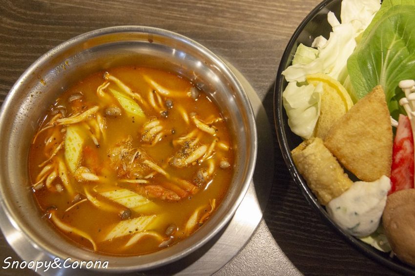 【吃喝．新北】蘆洲火鍋／極禾優質鍋物～近捷運徐匯中學站，無肉不歡、海鮮重症者皆能吃得好滿足