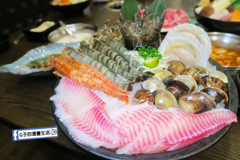 蘆洲火鍋 極禾優質鍋物蘆洲店 超值海陸雙人餐 海鮮豐富 台灣鯛魚.大蛤蜊.扇貝.天使紅蝦.海大蝦