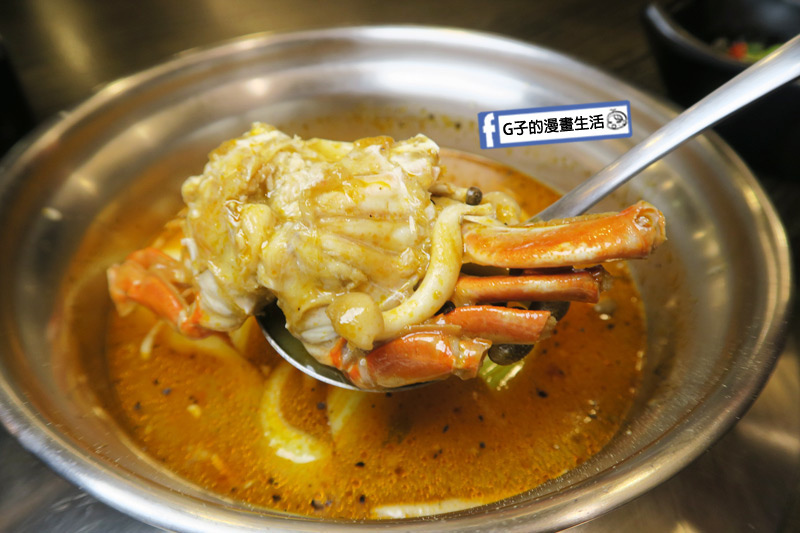 蘆洲火鍋 極禾優質鍋物蘆洲店 胡椒海鮮湯 有整隻螃蟹