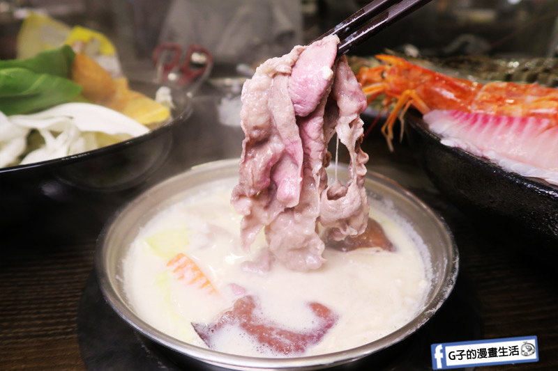 蘆洲火鍋 極禾優質鍋物蘆洲店 涮牛肉