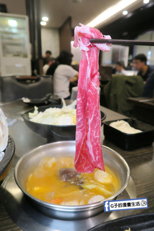 蘆洲火鍋 極禾優質鍋物蘆洲店 涮牛肉