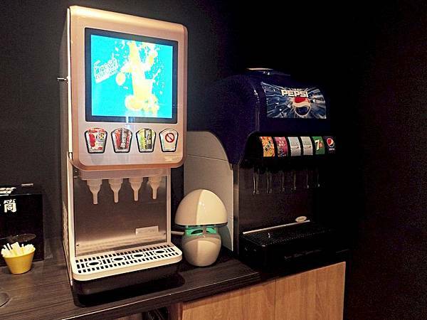 美食 ░ 高雄火鍋【舞古賀鍋物】bukogashabushabu瑞豐夜市頂級海鮮x高檔肉品和牛吃到飽,饕客們推廣的火鍋首選!