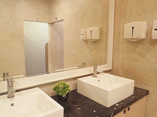 美食 ░ 高雄火鍋【舞古賀鍋物】bukogashabushabu瑞豐夜市頂級海鮮x高檔肉品和牛吃到飽,饕客們推廣的火鍋首選!