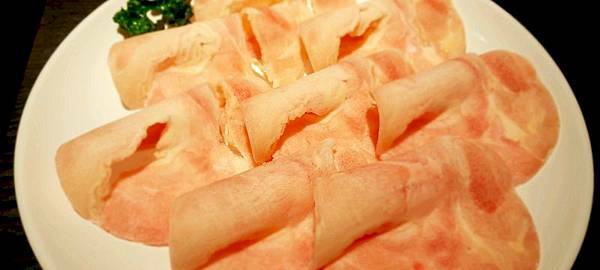 美食 ░ 高雄火鍋【舞古賀鍋物】bukogashabushabu瑞豐夜市頂級海鮮x高檔肉品和牛吃到飽,饕客們推廣的火鍋首選!