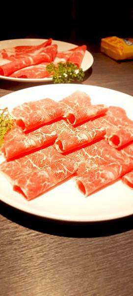 美食 ░ 高雄火鍋【舞古賀鍋物】bukogashabushabu瑞豐夜市頂級海鮮x高檔肉品和牛吃到飽,饕客們推廣的火鍋首選!