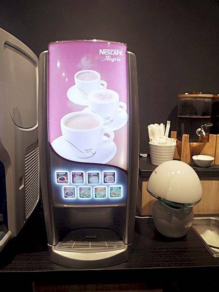 美食 ░ 高雄火鍋【舞古賀鍋物】bukogashabushabu瑞豐夜市頂級海鮮x高檔肉品和牛吃到飽,饕客們推廣的火鍋首選!