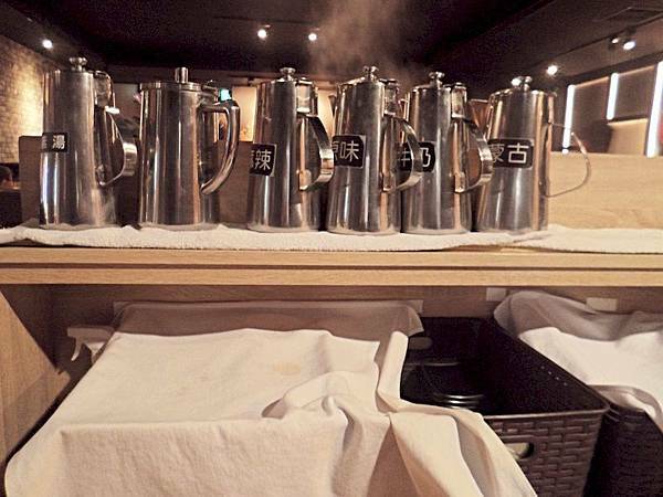 美食 ░ 高雄火鍋【舞古賀鍋物】bukogashabushabu瑞豐夜市頂級海鮮x高檔肉品和牛吃到飽,饕客們推廣的火鍋首選!