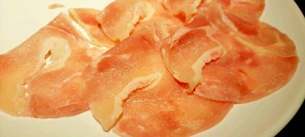 美食 ░ 高雄火鍋【舞古賀鍋物】bukogashabushabu瑞豐夜市頂級海鮮x高檔肉品和牛吃到飽,饕客們推廣的火鍋首選!