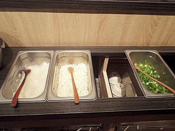 美食 ░ 高雄火鍋【舞古賀鍋物】bukogashabushabu瑞豐夜市頂級海鮮x高檔肉品和牛吃到飽,饕客們推廣的火鍋首選!