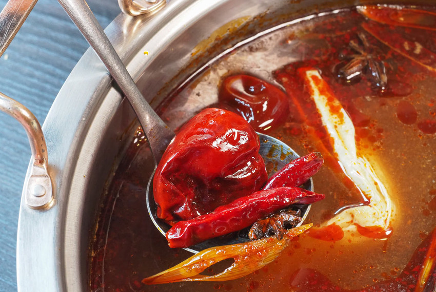 [高雄火鍋推薦]舞古賀鍋物專門店-平價爽吃高級肉和海鮮滿滿痛風蝦爆套餐 - 美食好芃友