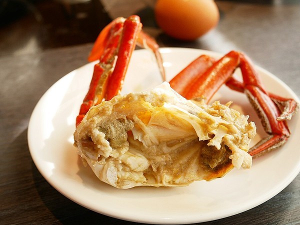 舞古賀鍋物專門店:舞古賀鍋物專門店-高雄鼓山巨蛋站海鮮火鍋 店內主打高檔食材 螃蟹和牛都享用得到 約會聚餐衝一波