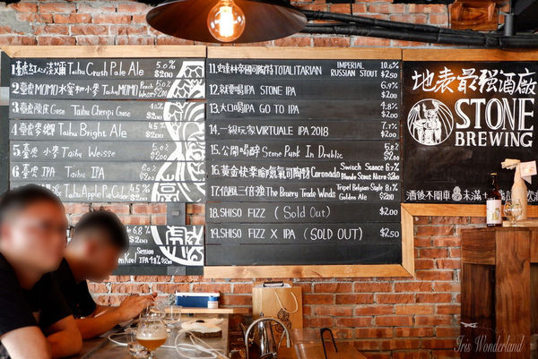 【食記】台中・西區｜啜飲室台中，臺虎STACKS漢堡專賣店新開幕！精釀啤酒搭配鮮嫩多汁牛肉漢堡，今夏絕對不能錯過最Chill的搭配！