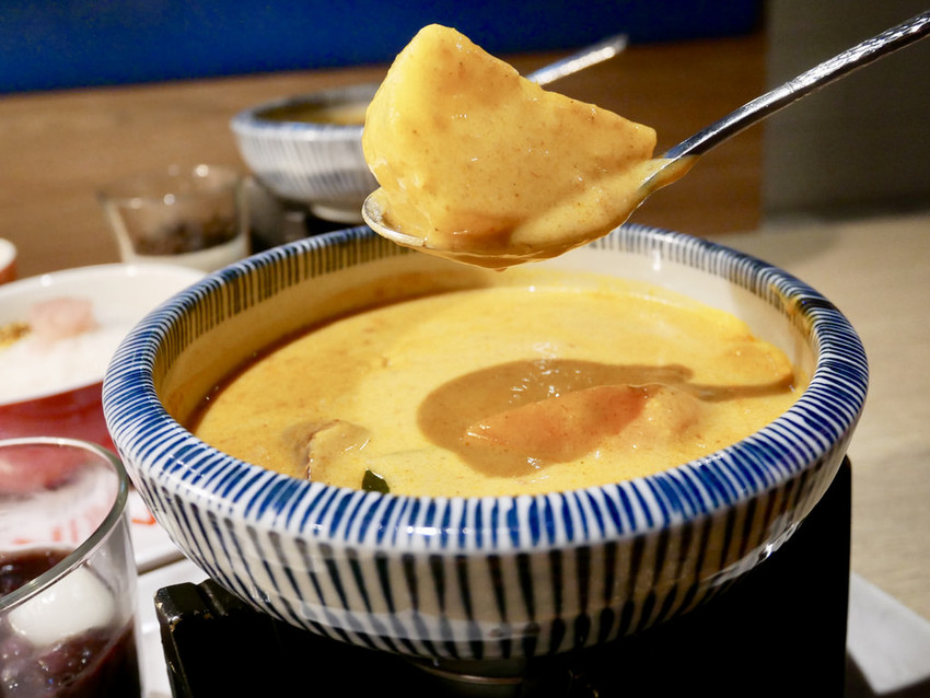 [台北松山] 大人小孩都會喜歡的樂の神仙咖喱 / HELLO KITTY作陪太可愛