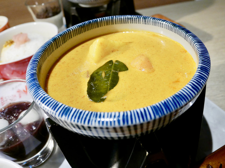 [台北松山] 大人小孩都會喜歡的樂の神仙咖喱 / HELLO KITTY作陪太可愛