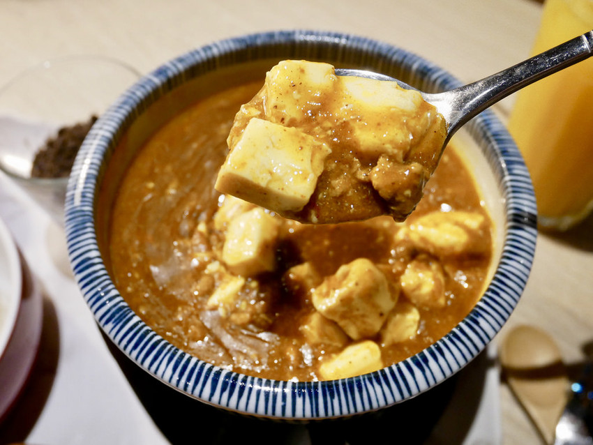 [台北松山] 大人小孩都會喜歡的樂の神仙咖喱 / HELLO KITTY作陪太可愛