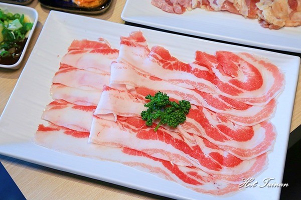 老北京香辣乾鍋:【台南美食】新店報報~最不一樣的一鍋二吃新選擇:老北京香辣乾鍋