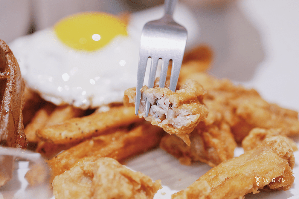 台中南屯早午餐 南屯美食 台中美食 台中早餐 Chow chow 巧巧咖啡 賽的日札 27-min.png