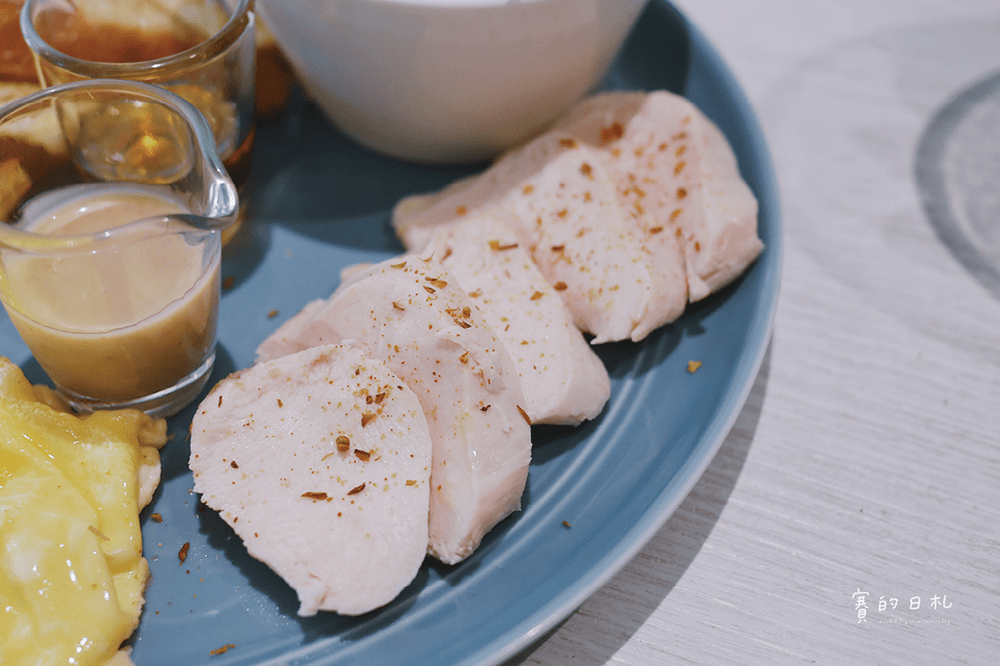 台中南屯早午餐 南屯美食 台中美食 台中早餐 Chow chow 巧巧咖啡 賽的日札 26-min.png