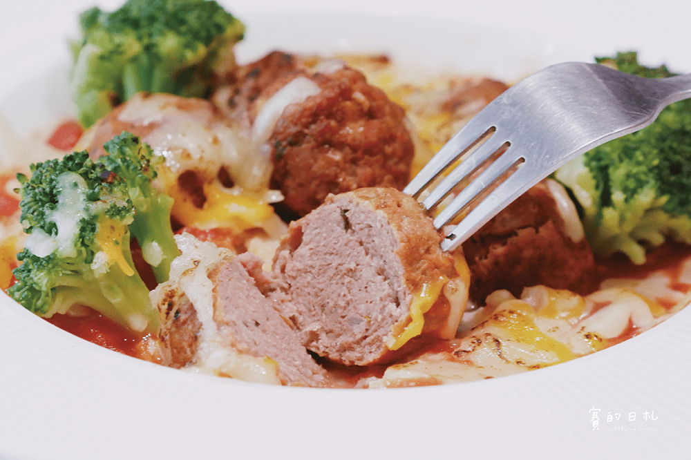 台中南屯早午餐 南屯美食 台中美食 台中早餐 Chow chow 巧巧咖啡 賽的日札 15-min.png